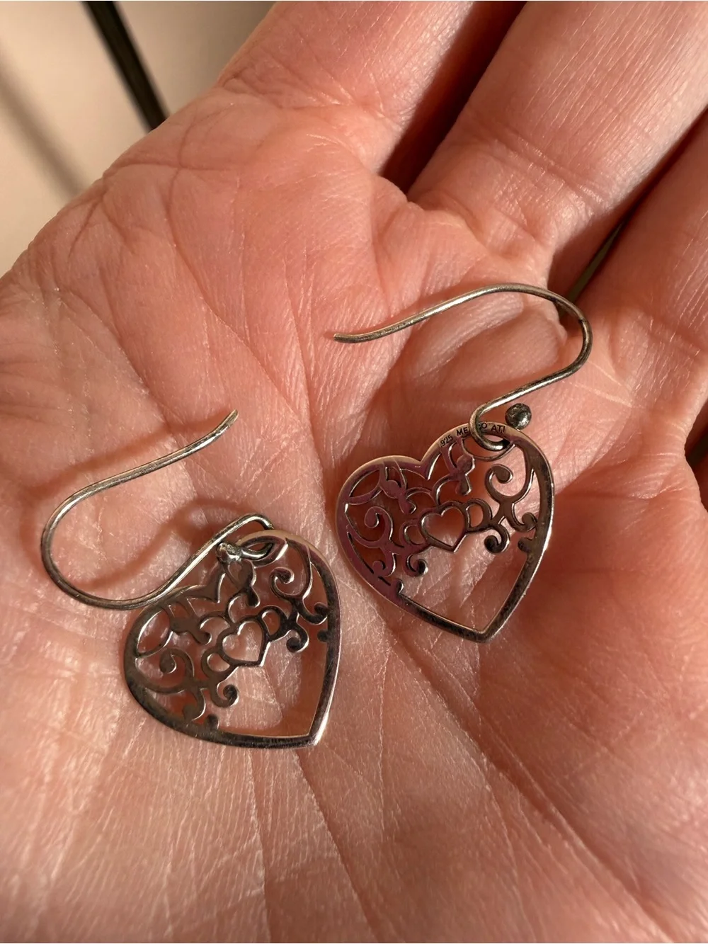 Vintage sterling silver Mexico ATI Filagree southwestern heart Dangle earrings